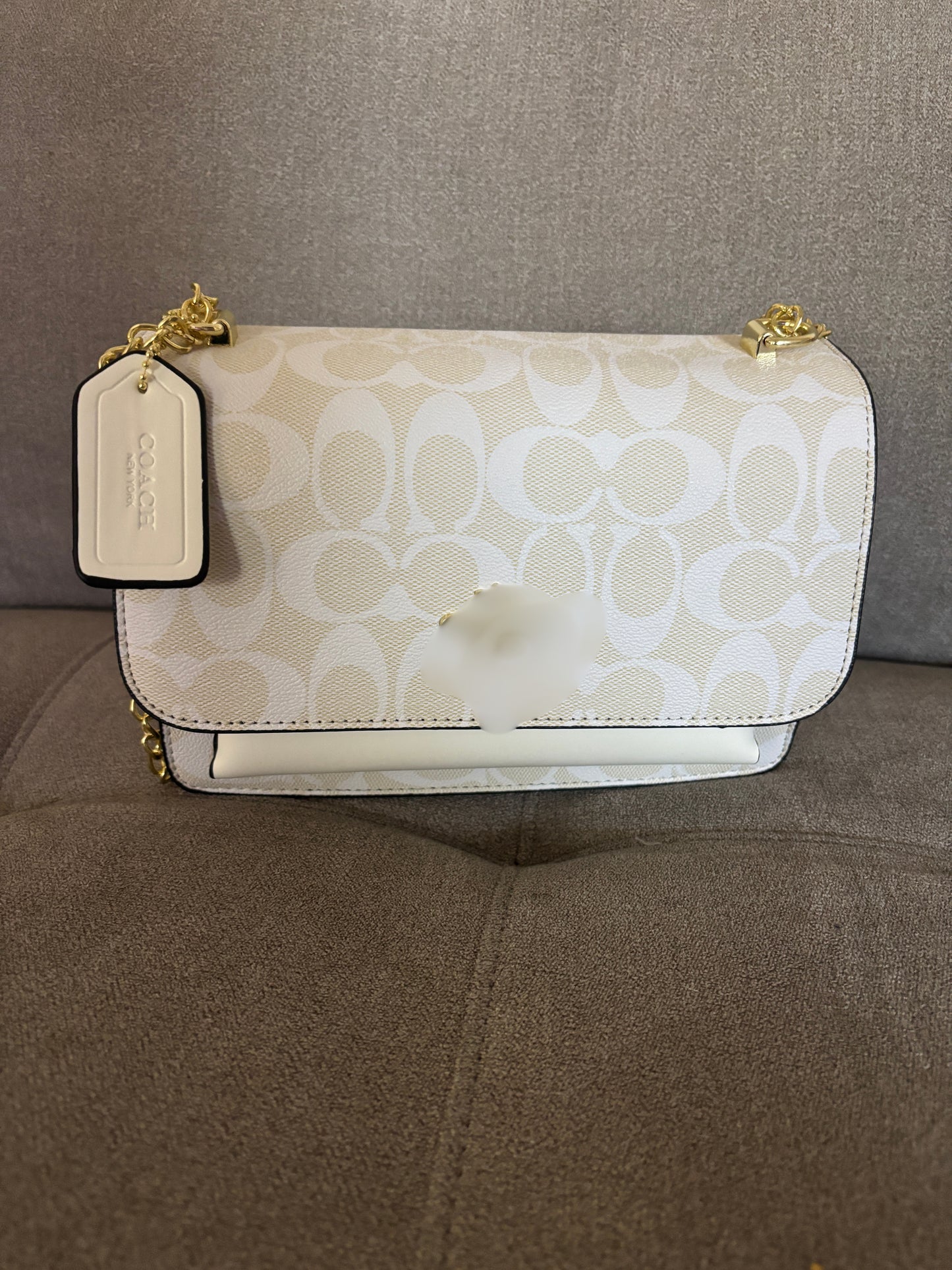 C white bag